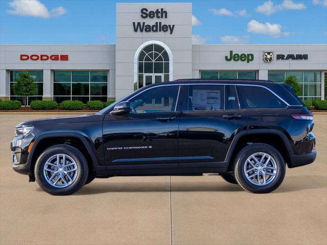 2025 Jeep Grand Cherokee Laredo X 4x4