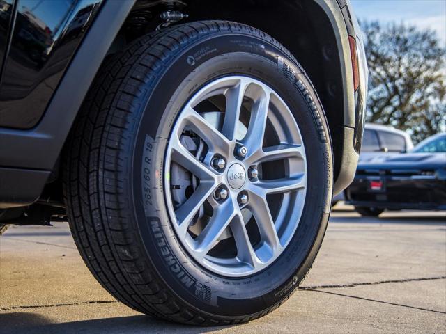 2025 Jeep Grand Cherokee Laredo X 4x4