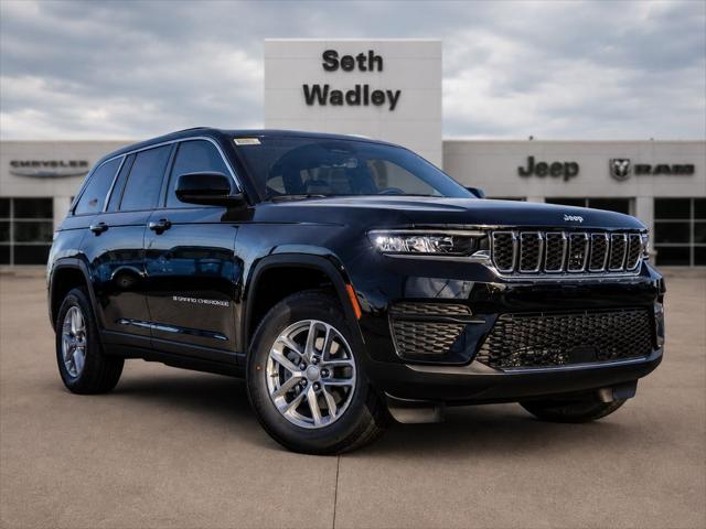 2025 Jeep Grand Cherokee Laredo X 4x4 for sale in Pauls Valley, OK