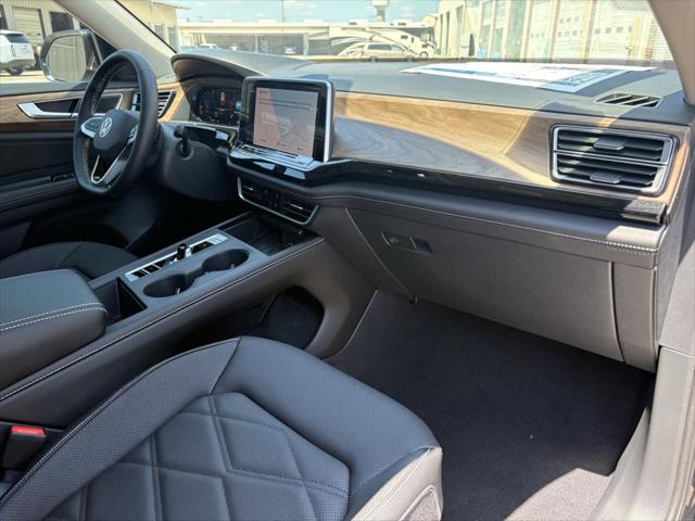 2026 Volkswagen Atlas 2.0T SE