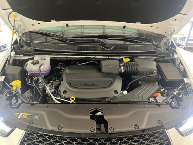 2026 Chrysler Pacifica Select AWD