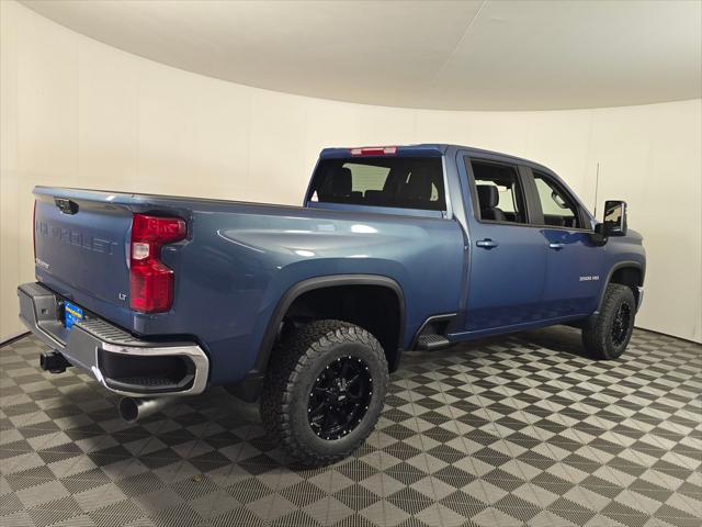 2026 Chevrolet Silverado 3500HD Crew Cab, Standard Bed, LT, 4WD