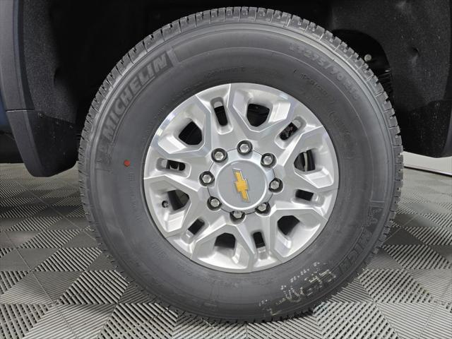 2026 Chevrolet Silverado 3500HD Crew Cab, Standard Bed, LT, 4WD