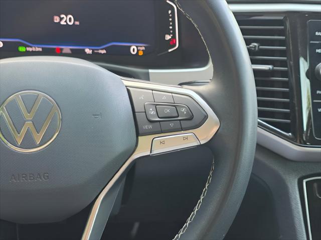 2023 Volkswagen Atlas 3.6L V6 SE w/Technology