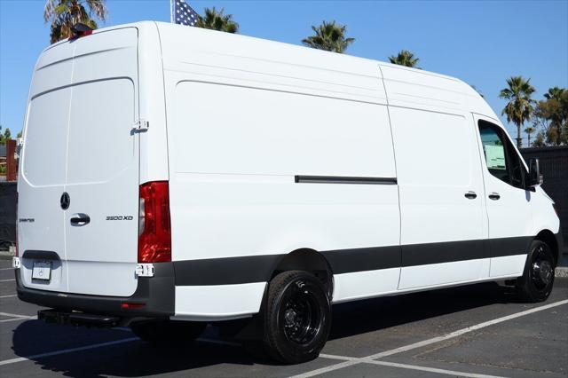 2026 Mercedes-Benz Sprinter Cargo Van High Roof 4-Cyl Diesel HO