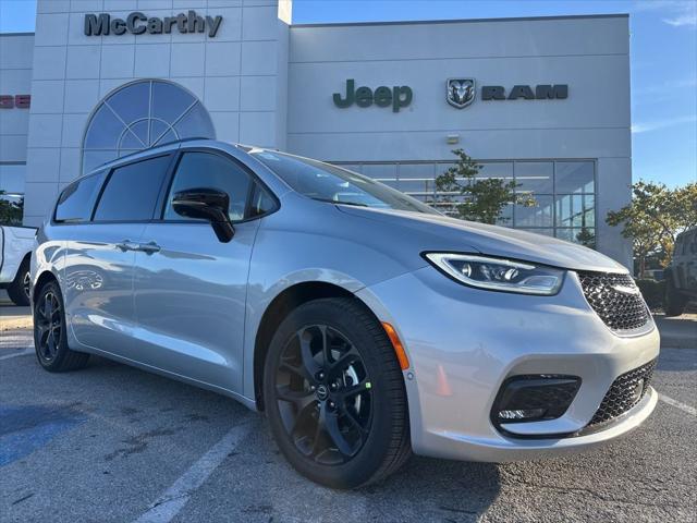 2026 Chrysler Pacifica Select for sale in Lee's Summit, MO