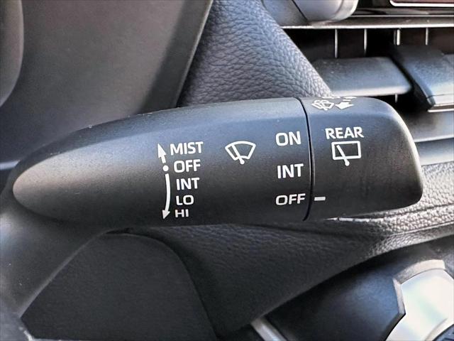 2024 Toyota RAV4 LE [24]