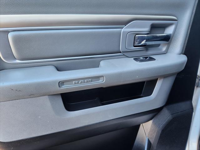 2019 Ram 1500 Classic Big Horn Crew Cab 4x4 57 Box