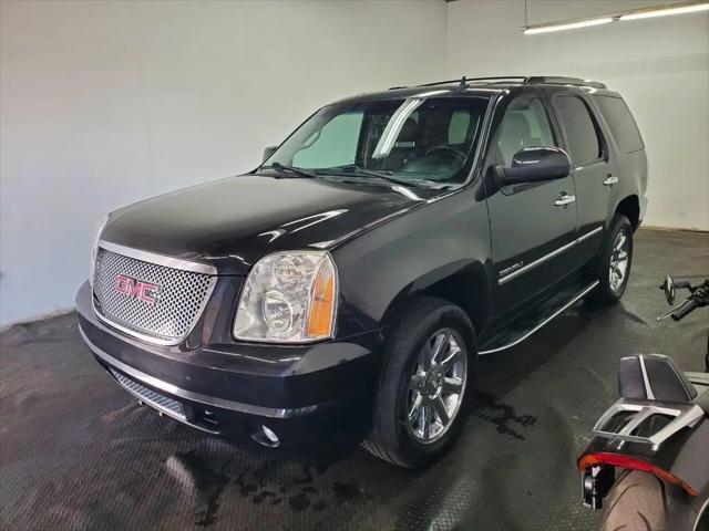 2011 GMC Yukon Denali for sale near Fairfield, OH