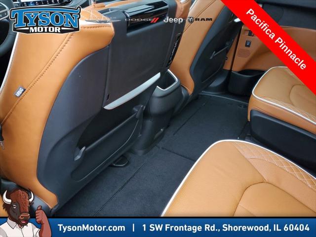 2026 Chrysler Pacifica Pinnacle AWD