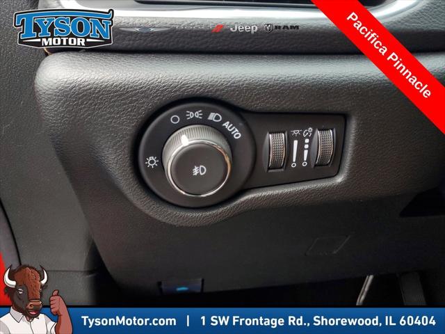 2026 Chrysler Pacifica Pinnacle AWD