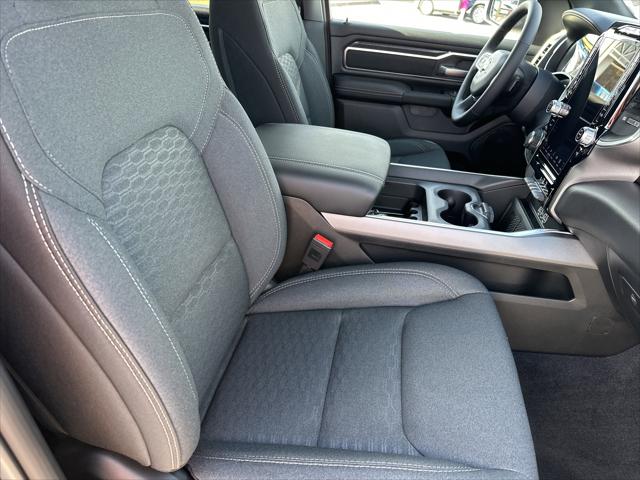 2026 Ram 1500 Big Horn Crew Cab 4x2 5'7" Box