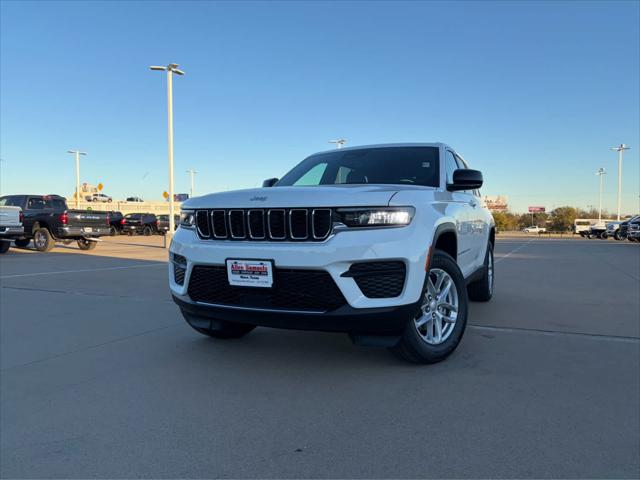 2025 Jeep Grand Cherokee GRAND CHEROKEE LAREDO X 4X2