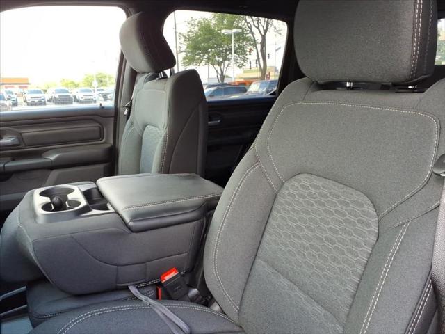 2026 Ram 1500 Tradesman Crew Cab 4x4 5'7" Box