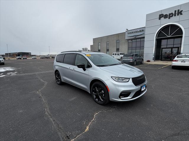 2026 Chrysler Pacifica PACIFICA LIMITED AWD