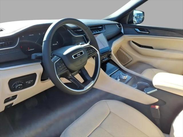 2025 Jeep Grand Cherokee Limited 4x4