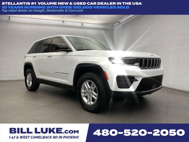 2025 Jeep Grand Cherokee GRAND CHEROKEE LAREDO 4X4