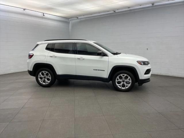 2026 Jeep Compass COMPASS LATITUDE 4X4 2026 Jeep Compass COMPASS LATITUDE 4X4