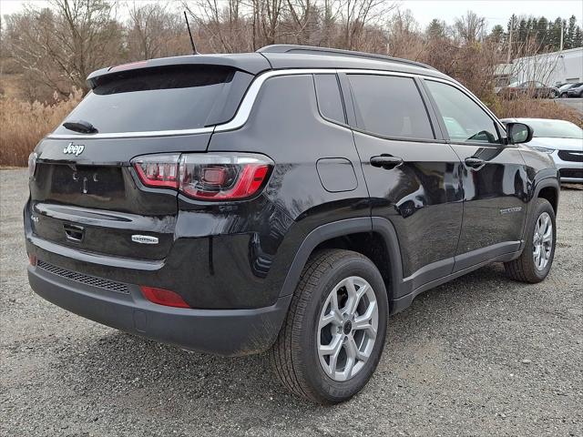 2026 Jeep Compass COMPASS LATITUDE 4X4 2026 Jeep Compass COMPASS LATITUDE 4X4