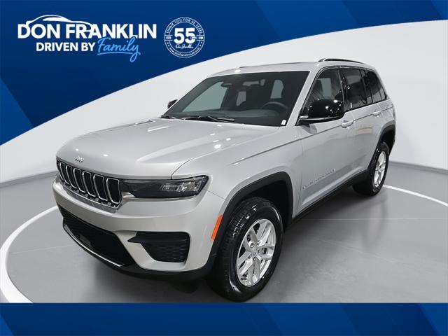 2025 Jeep Grand Cherokee GRAND CHEROKEE LAREDO X 4X4 2025 Jeep Grand Cherokee GRAND CHEROKEE LAREDO X 4X4