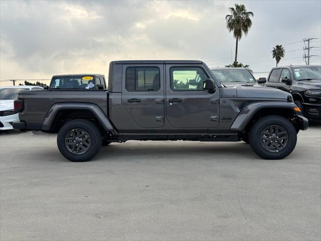 2026 Jeep Gladiator GLADIATOR SPORT S 4X4