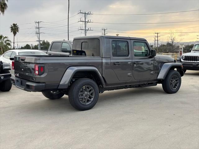 2026 Jeep Gladiator GLADIATOR SPORT S 4X4