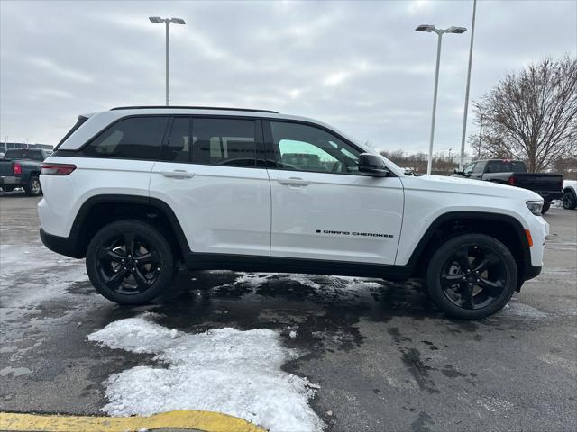2025 Jeep Grand Cherokee GRAND CHEROKEE ALTITUDE X 4X4