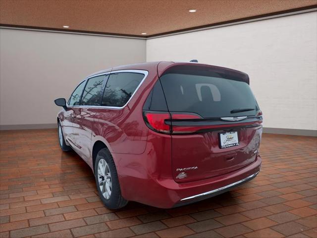 2026 Chrysler Pacifica PACIFICA SELECT AWD
