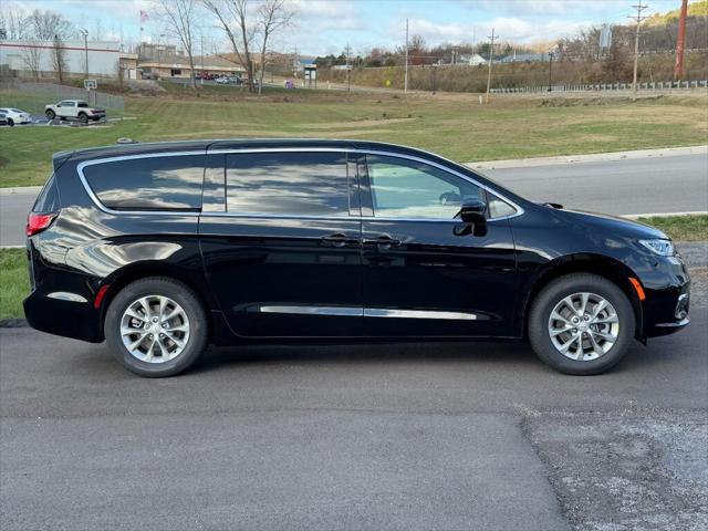 2026 Chrysler Pacifica PACIFICA SELECT AWD 2026 Chrysler Pacifica PACIFICA SELECT AWD