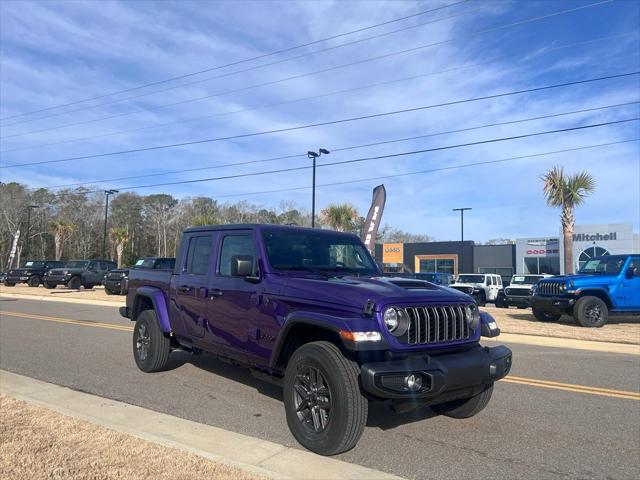 2026 Jeep Gladiator GLADIATOR SPORT S 4X4 2026 Jeep Gladiator GLADIATOR SPORT S 4X4