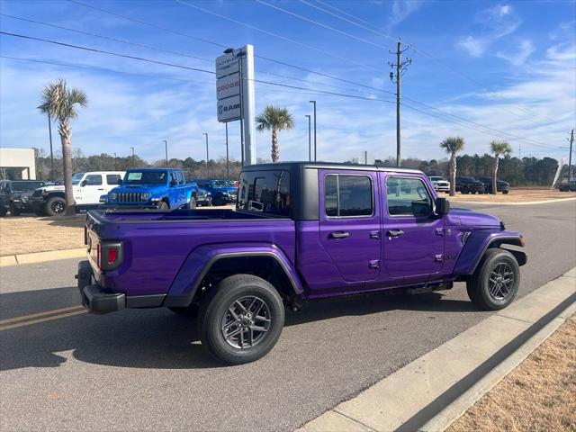2026 Jeep Gladiator GLADIATOR SPORT S 4X4 2026 Jeep Gladiator GLADIATOR SPORT S 4X4