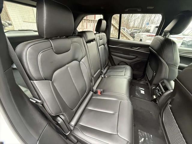 2025 Jeep Grand Cherokee Limited 4x4