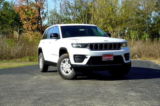 2025 Jeep Grand Cherokee GRAND CHEROKEE LAREDO 4X2
