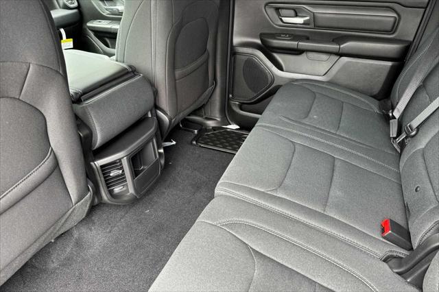 2026 Ram 1500 Warlock Crew Cab 4x4 5'7" Box