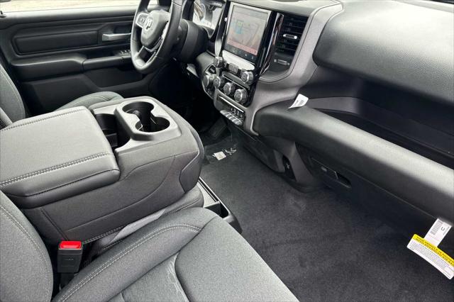 2026 Ram 1500 Warlock Crew Cab 4x4 5'7" Box