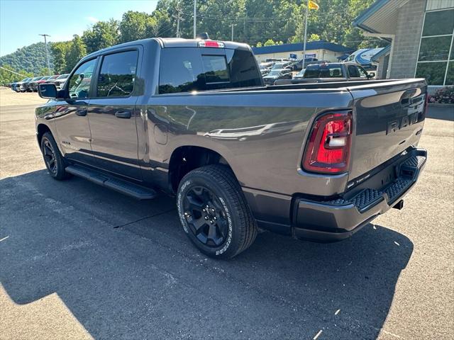 2026 RAM Ram 1500 RAM 1500 EXPRESS CREW CAB 4X4 57 BOX 2026 RAM Ram 1500 RAM 1500 EXPRESS CREW CAB 4X4 57 BOX