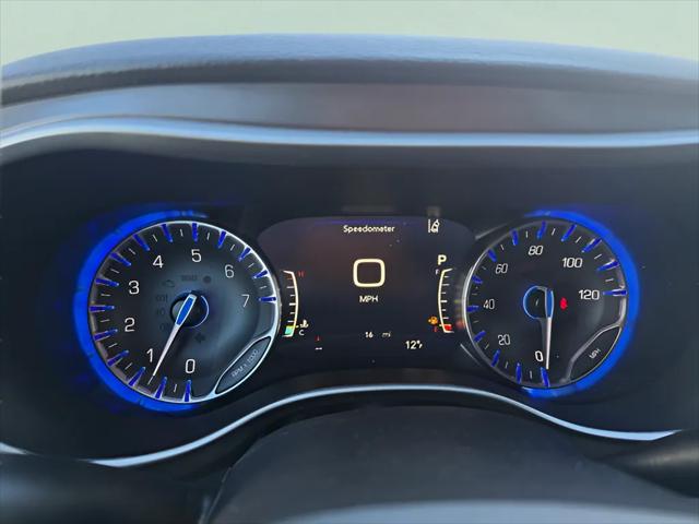 2026 Chrysler Pacifica Select AWD