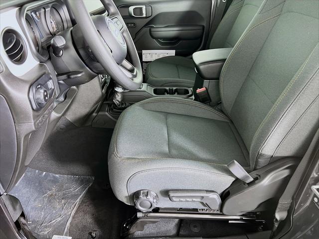 2026 Jeep Gladiator GLADIATOR SPORT 4X4