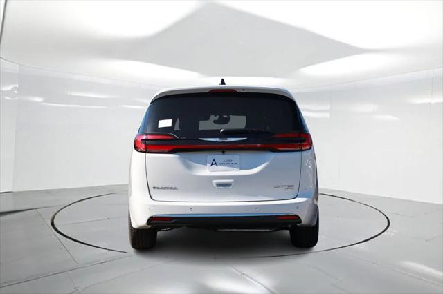 2026 Chrysler Pacifica PACIFICA LIMITED AWD