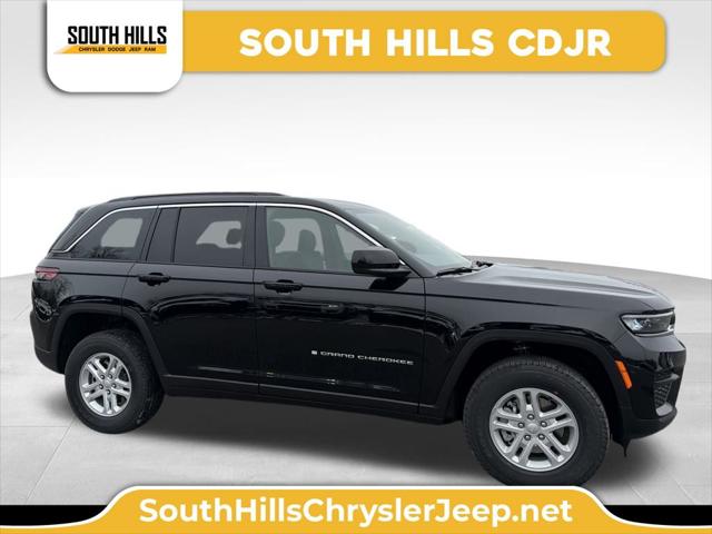 2025 Jeep Grand Cherokee GRAND CHEROKEE LAREDO 4X4