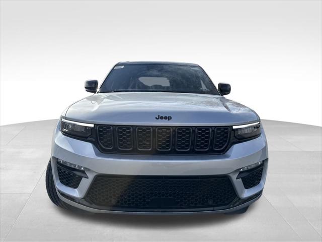 2025 Jeep Grand Cherokee GRAND CHEROKEE SUMMIT 4X4 2025 Jeep Grand Cherokee GRAND CHEROKEE SUMMIT 4X4