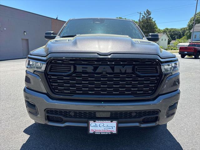 2026 RAM 1500 RAM 1500 EXPRESS CREW CAB 4X4 57 BOX
