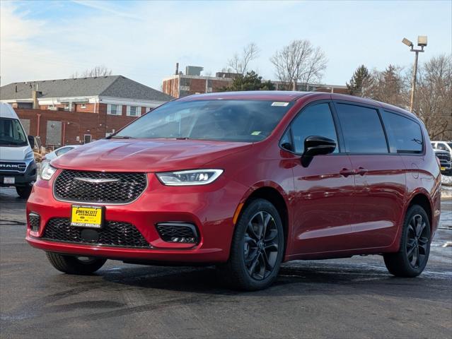 2026 Chrysler Pacifica PACIFICA SELECT AWD