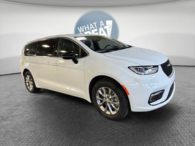 2026 Chrysler Pacifica PACIFICA SELECT AWD 2026 Chrysler Pacifica PACIFICA SELECT AWD