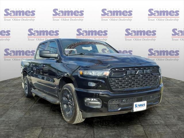 2026 RAM 1500 RAM 1500 EXPRESS CREW CAB 4X4 57 BOX