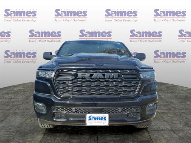 2026 RAM 1500 RAM 1500 EXPRESS CREW CAB 4X4 57 BOX