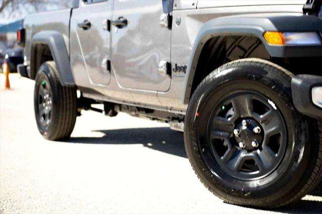 2026 Jeep Gladiator GLADIATOR SPORT 4X4