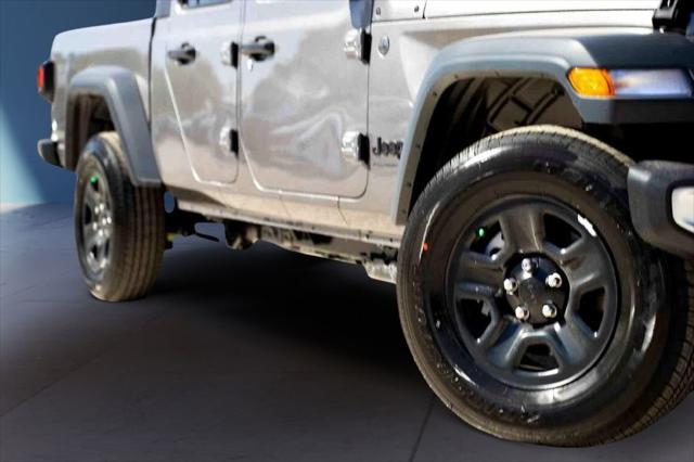 2026 Jeep Gladiator GLADIATOR SPORT 4X4