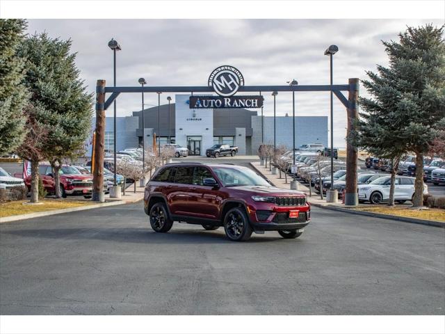 2025 Jeep Grand Cherokee GRAND CHEROKEE ALTITUDE X 4X4