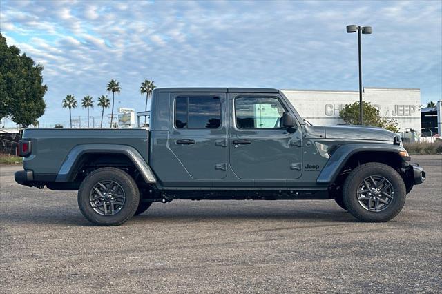 2026 Jeep Gladiator GLADIATOR SPORT S 4X4